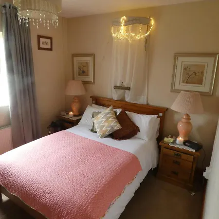 Castle Mews Bunratty