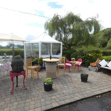 Oda ve Kahvaltı Castle Mews 3*