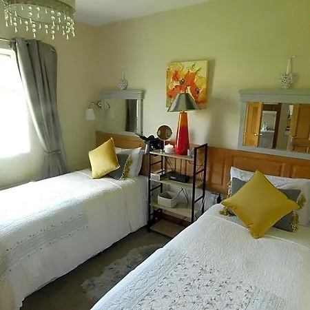 Castle Mews Bed & Breakfast Bunratty