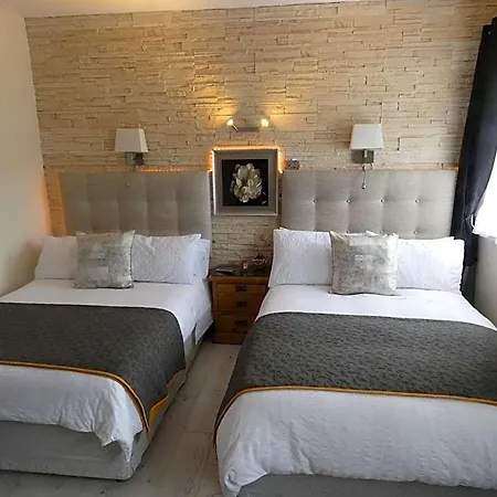 Castle Mews Bed & Breakfast Bunratty