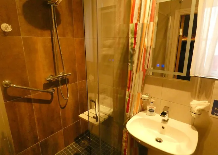 Castle Mews Alojamento de Acomodação e Pequeno-almoço Bunratty