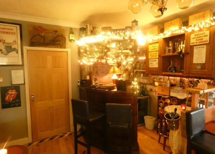 Castle Mews Nocleg ze śniadaniem 3*